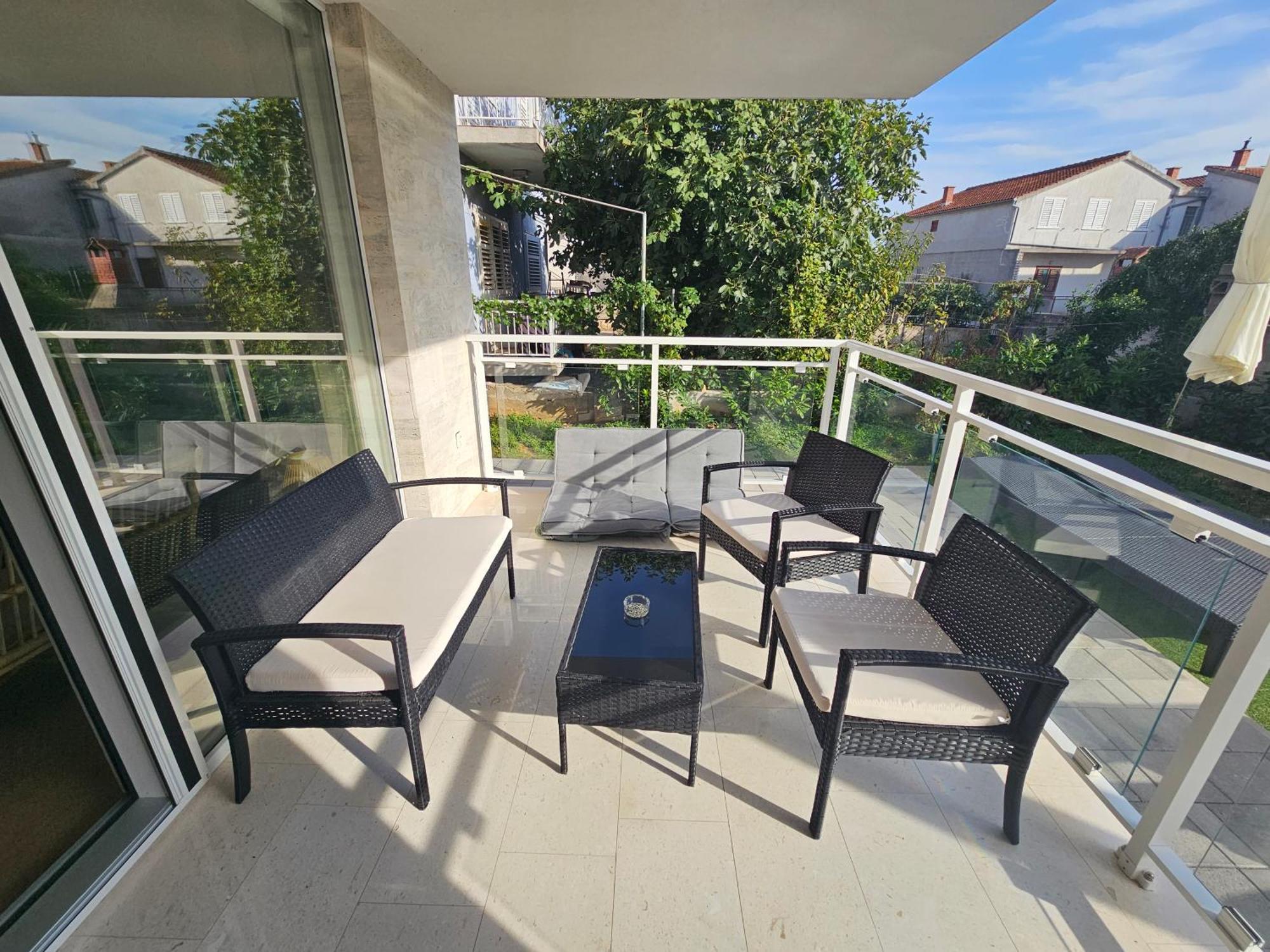 Vila Regina Apartment Rex With Swimming Pool Jezera Dış mekan fotoğraf