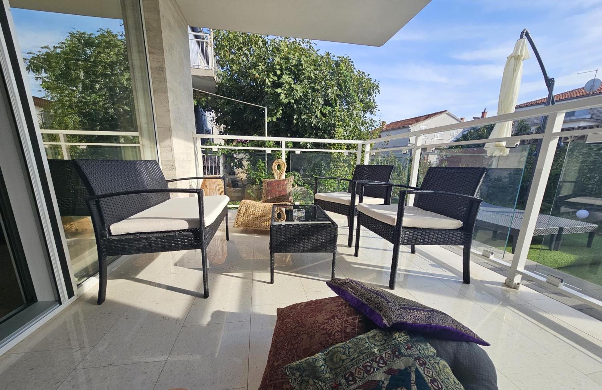 Vila Regina Apartment Rex With Swimming Pool Jezera Dış mekan fotoğraf