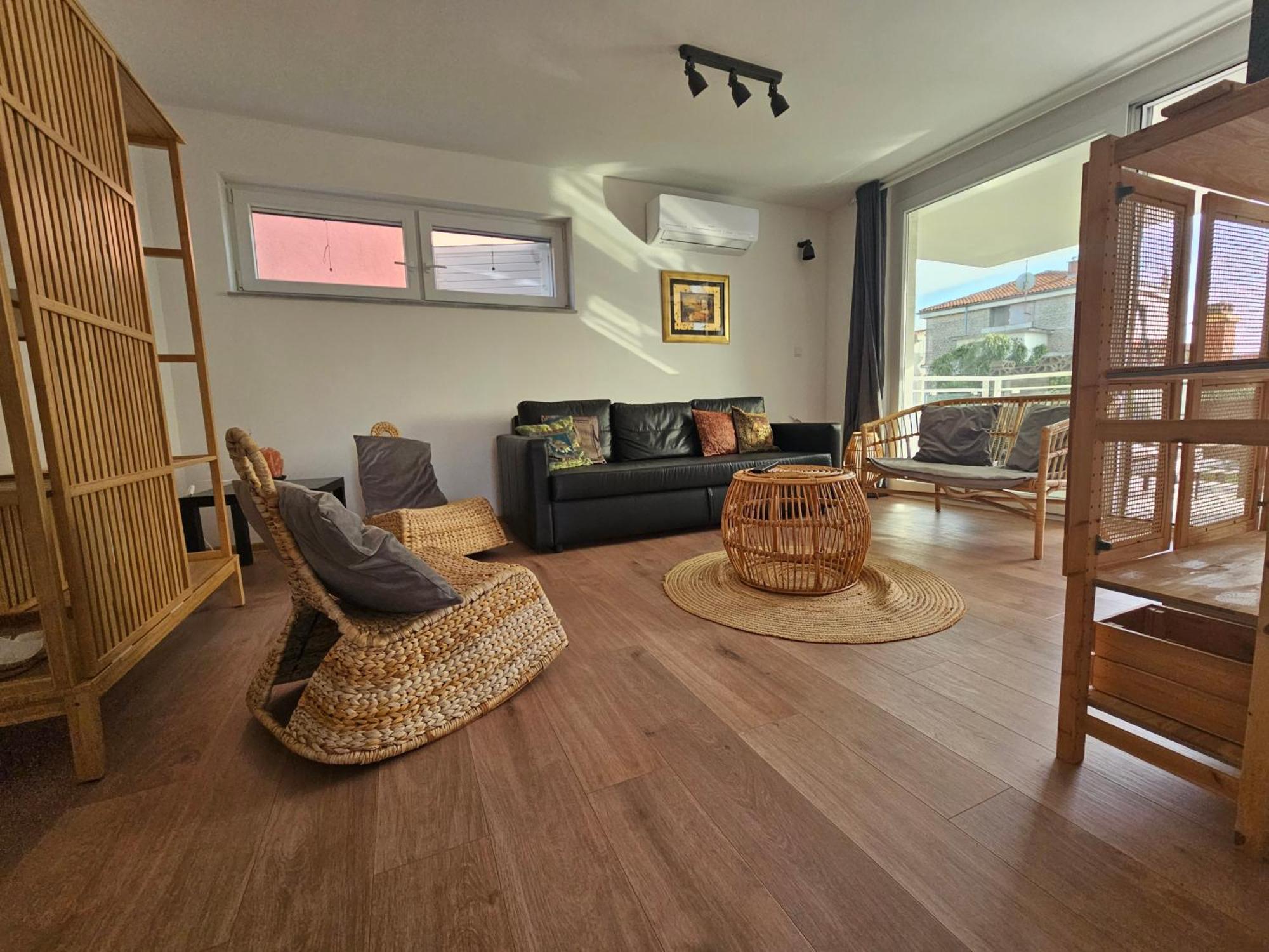 Vila Regina Apartment Rex With Swimming Pool Jezera Dış mekan fotoğraf