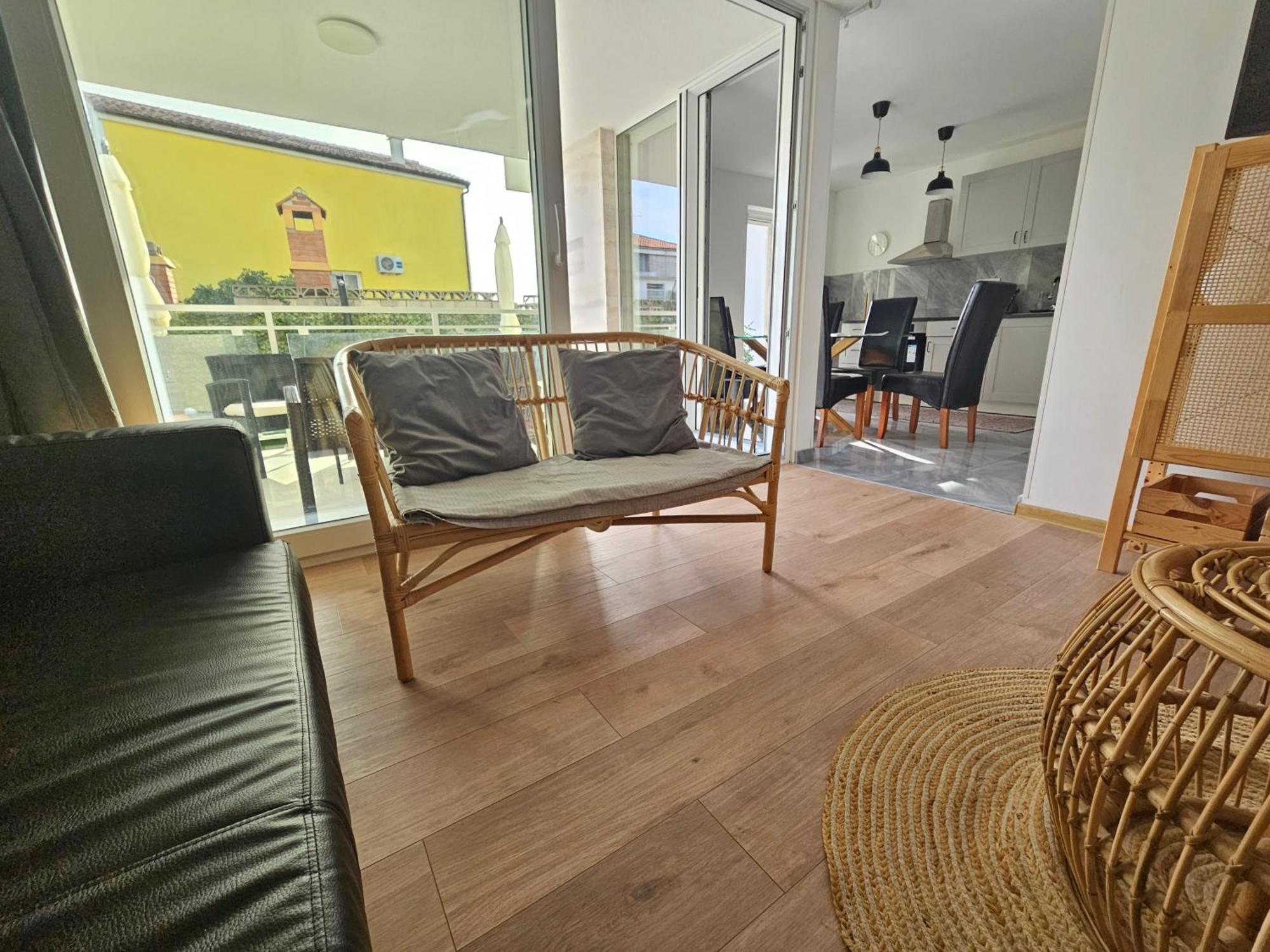 Vila Regina Apartment Rex With Swimming Pool Jezera Dış mekan fotoğraf