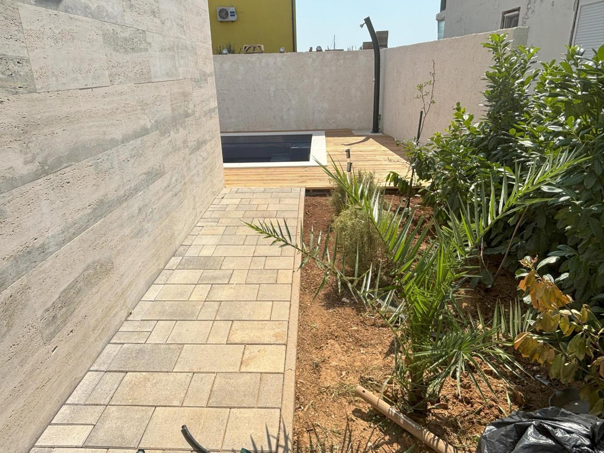 Vila Regina Apartment Rex With Swimming Pool Jezera Dış mekan fotoğraf